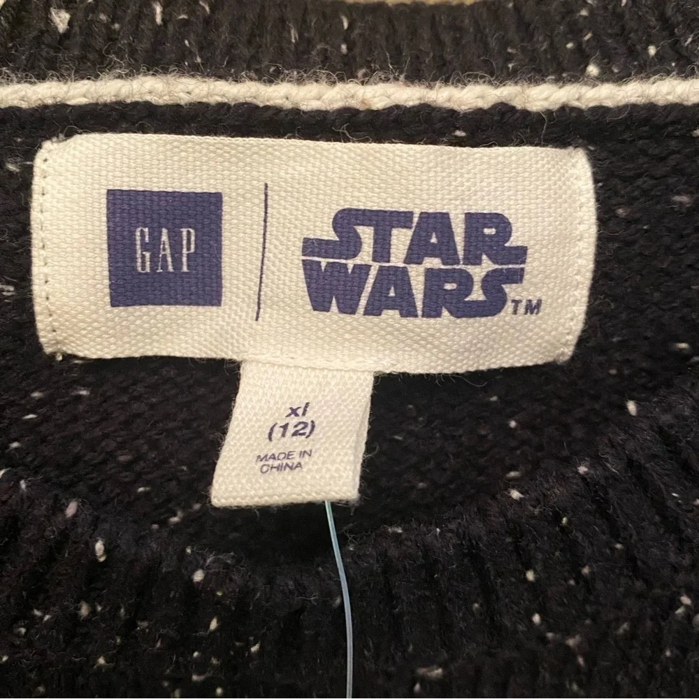 NWT~Gap STAR WARS Kids Black Darth Vader Sweater Size 12 Yrs-Unisex
